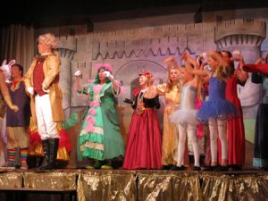 Utterly Panto 2015